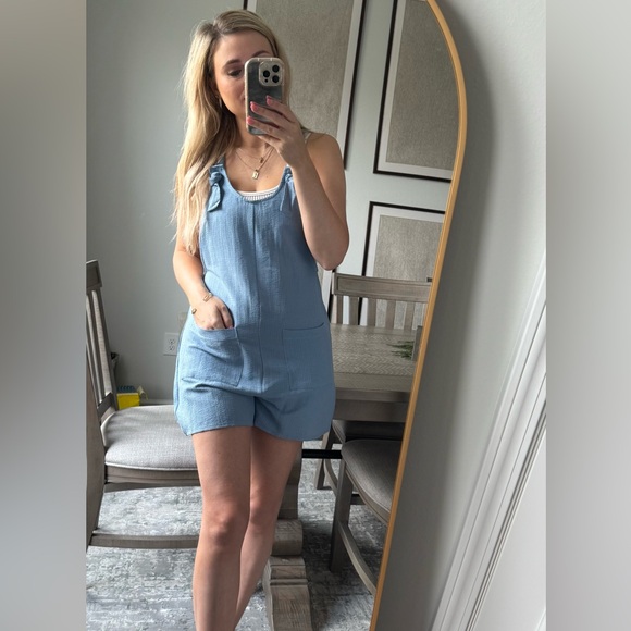 Light Blue Sleeveless Casual Over Alls Romper with Pockets - Picture 6 of 11